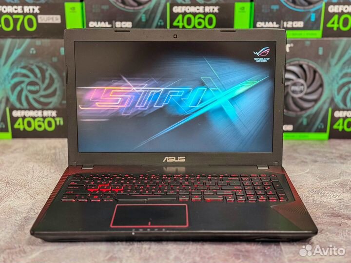 Игровой ноутбук Asus / Core i5 + GTX1050 + SSD