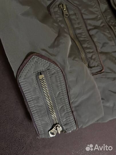 Дамская утепленная куртка от Replay