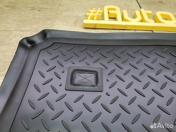 Коврик в багажник Hyundai Tucson 1 (2004-2009)