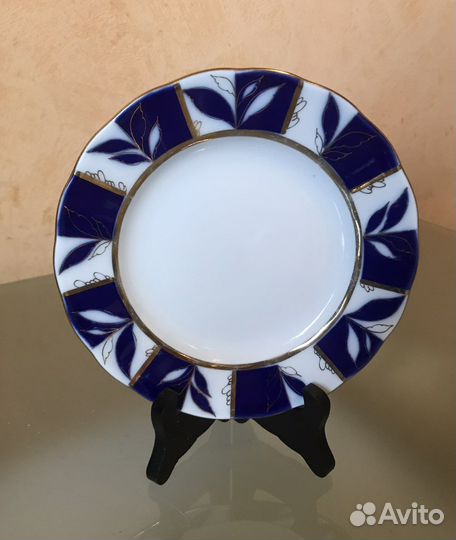 Тарелка от чайного сервиза лфз «Зимний вечер»