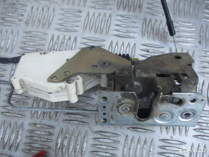 Замок двери правый Scania 1889273