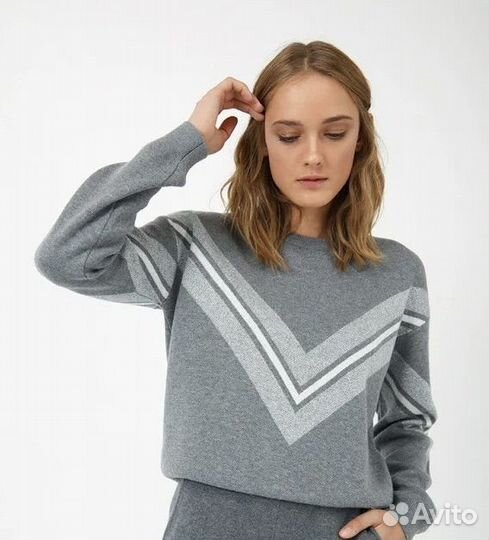 Джемпер Lime 42-44 как новый свитер XS