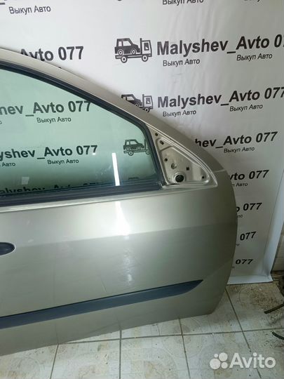 Дверь передняя правая Ford focus 1