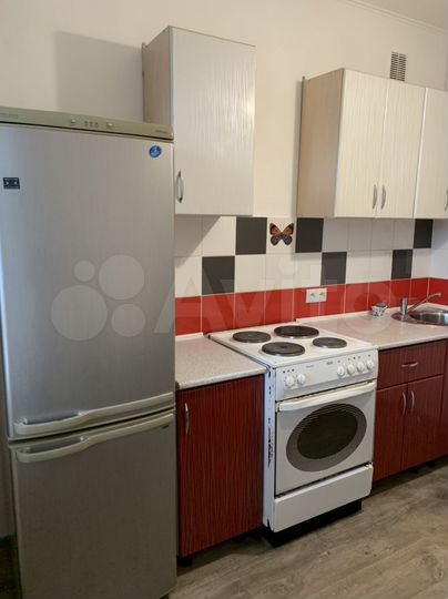 2-к. квартира, 52 м², 1/5 эт.