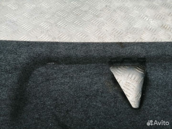 Обшивка крышки багажника Audi A6 C5 2000г