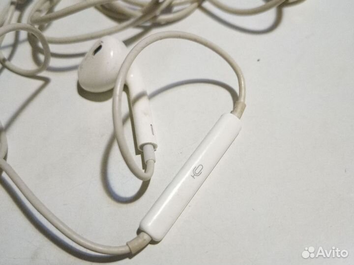 Гарнитура проводная apple