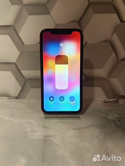 iPhone Xr, 128 ГБ