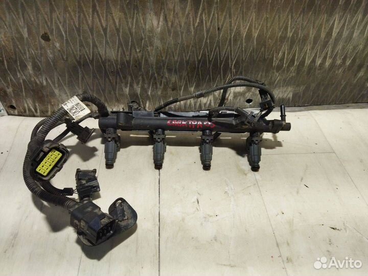 Топливная рампа Hyundai-Kia Spectra (2рест) SD