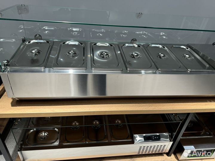 Холодильная витрина с гастроемкостями