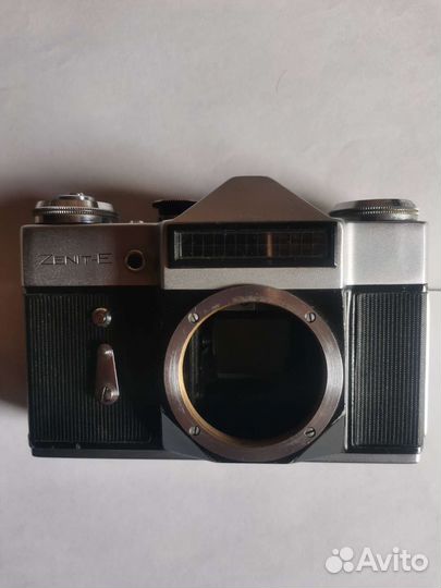 Фотоаппарат Зенит-Е