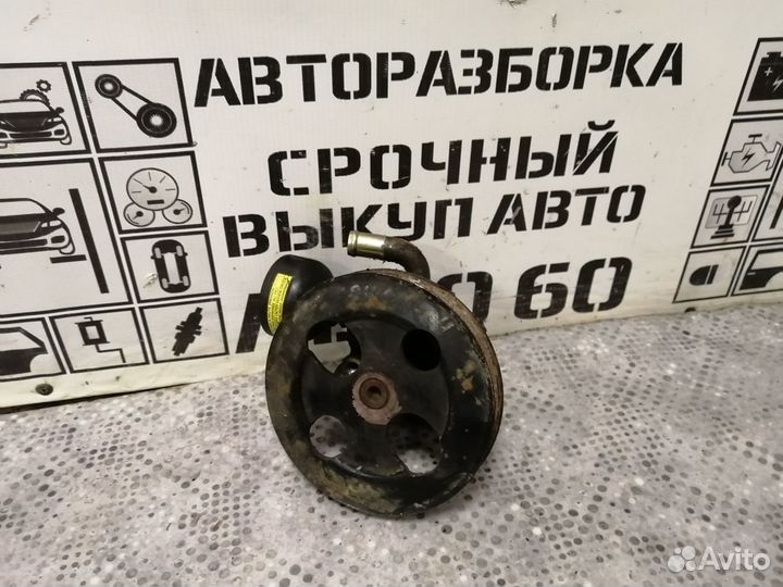 Насос гидроусилителя Mitsubishi Space Wagon N8, N9