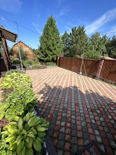 Дом 98 м² на участке 5 сот.