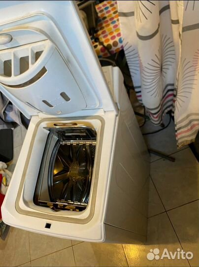 Стиральная машина с вертикальной загрузкой