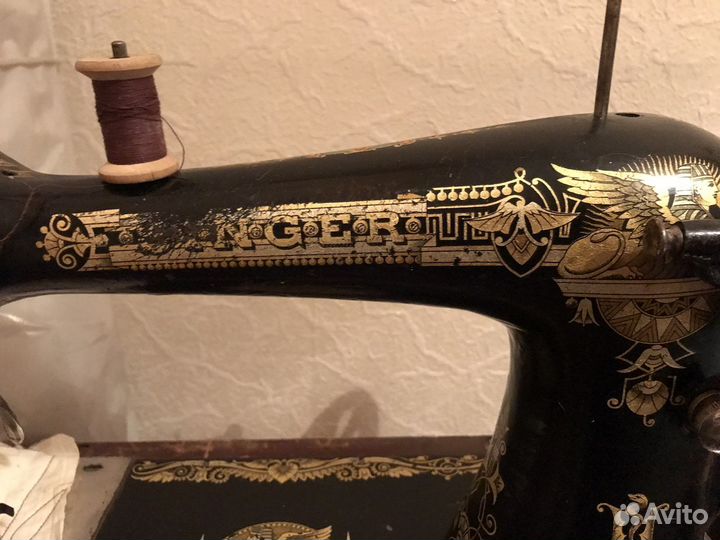 Швейная машинка Zinger ручная