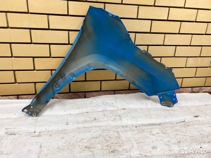 Крыло переднее левое Toyota Rav 4 Оригинал