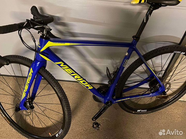 Карбоновый велосипед Merida Cyclocross 6000