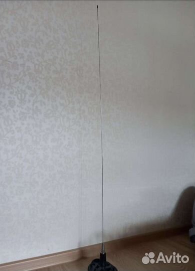 Рация автомобильная с антенной TK 760HG