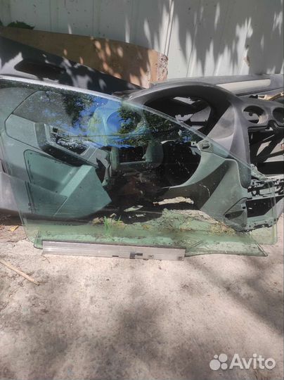 Стекло передней правое opel astra h седан