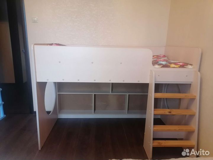 Детская кровать от 3 лет с матрасом бу