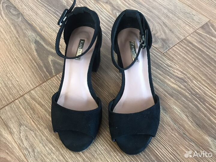 Босоножки 36