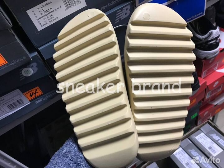 Adidas yeezy slide мужские