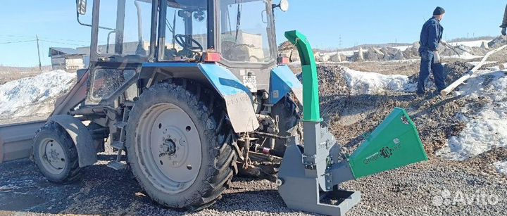 Измельчитель древесины на трактор 