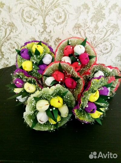 Букет из конфет Тюльпаны. В наличии