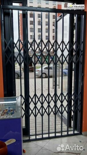 Раздвижные решетки на лифтовые кабины