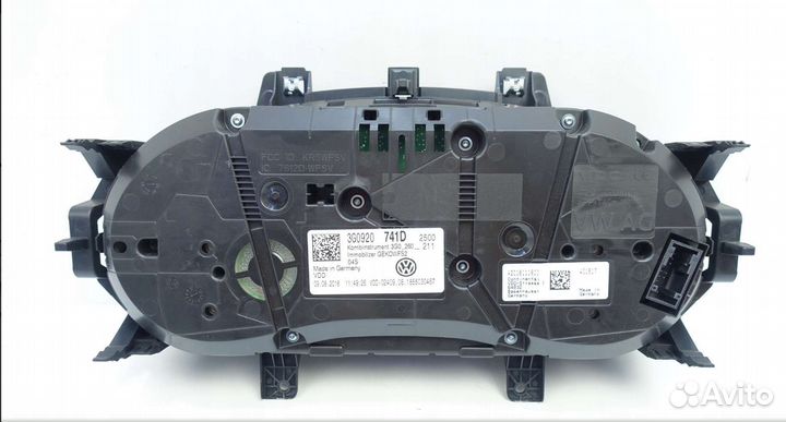 Панель приборов пассат Б8 щиток приборов комбинаци