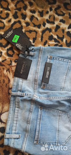 Джинсы мужские