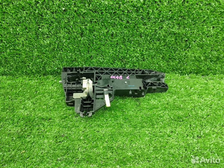 Кронштейн ручки двери левый Audi A6 C7 4G