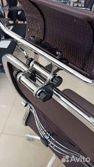 Кресло офисное Самурай KL-3.041 темно-коричневое