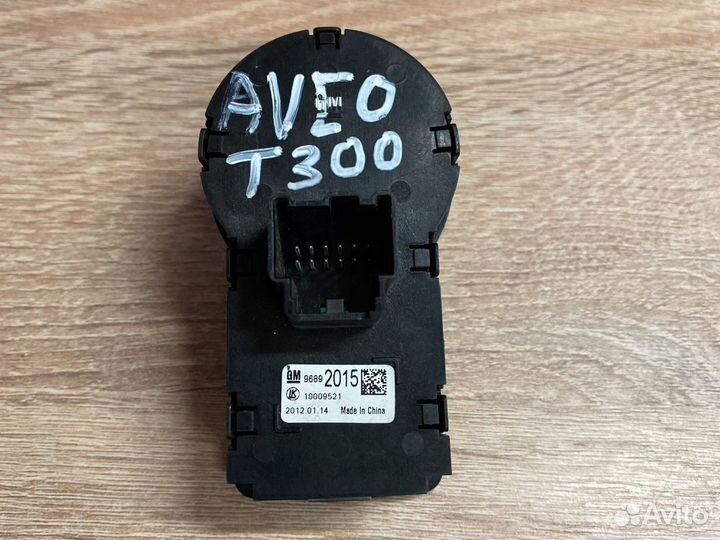 Переключатель света Chevrolet Aveo T300