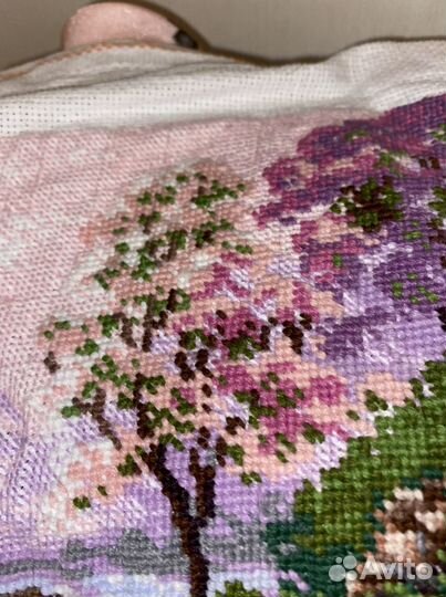 Готовая вышивка картина Весенний пейзаж 38 на 26