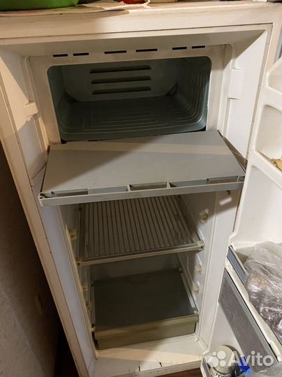 Холодильник ЗИЛ