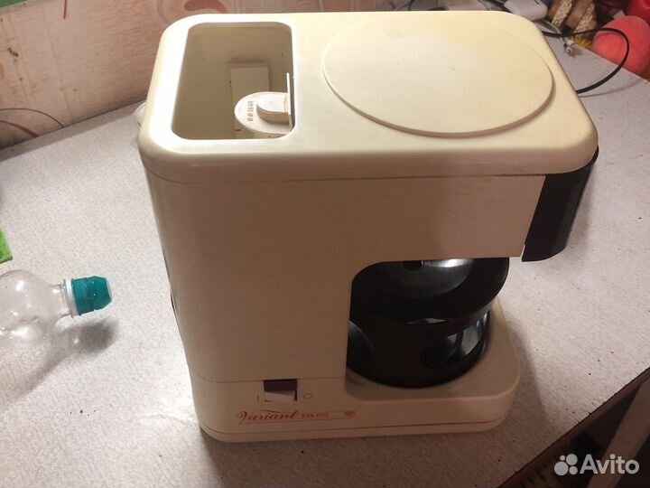 Кофеварка и чай заваривать