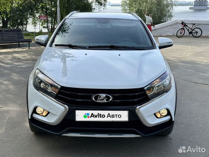 LADA Vesta Cross 1.6 CVT, 2022, 32 200 км