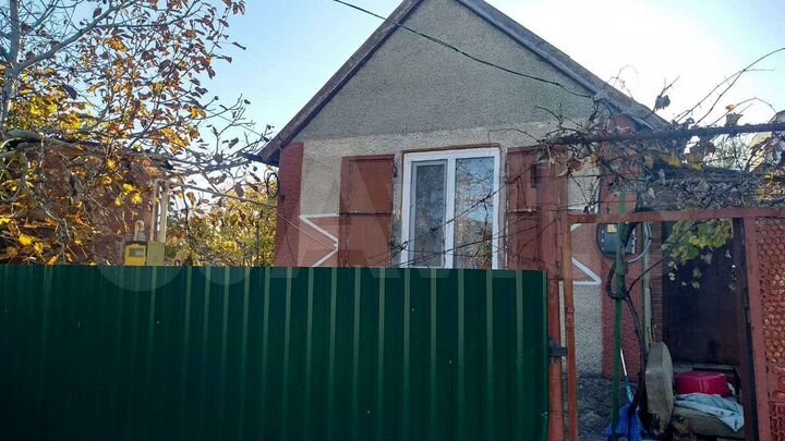 Дом 28 м² на участке 4,5 сот.