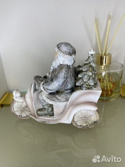 Новогодняя игрушка «Дед Мороз на мотоцикле»