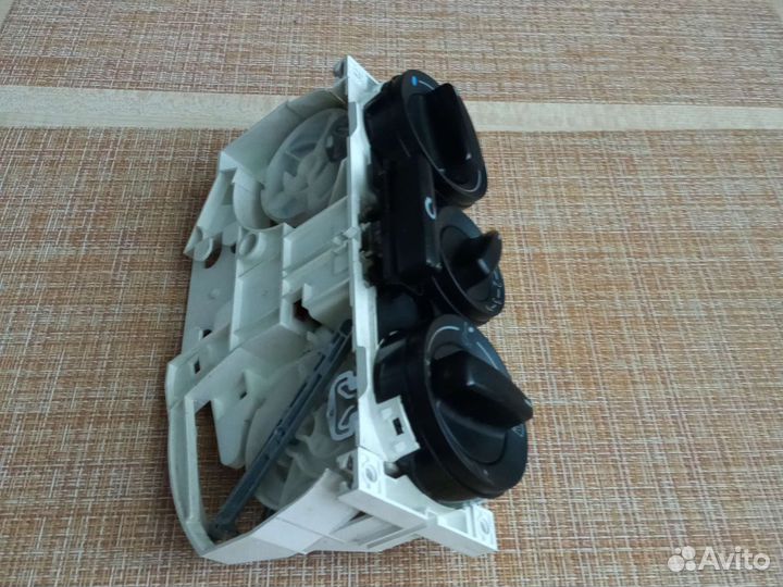 Блок управления печкой skoda octavia tour А4