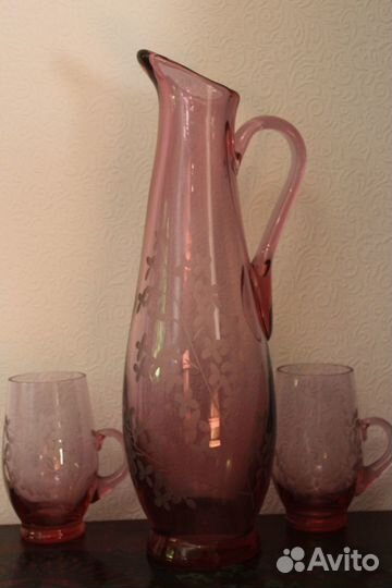 Кувшин и две кружки