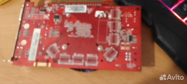 Nvidia geforce 9600 gt и radeon r7 200 1gb