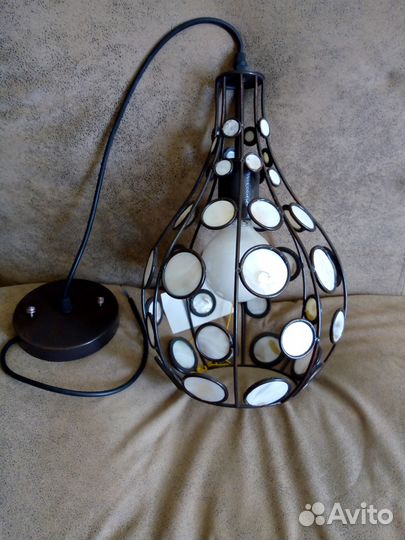 Потолочный светильник с перламутром