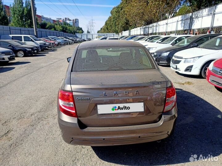 LADA Granta 1.6 МТ, 2021, 2 631 км
