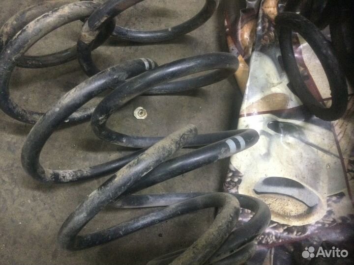 Пружины передние Фольксваген Т5 VW T5 GP