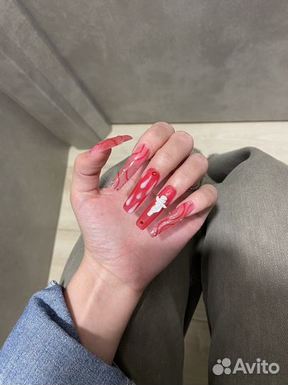 Мастер маникюра