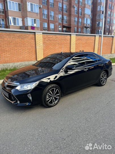 Toyota Camry 2.5 AT, 2015, 160 000 км