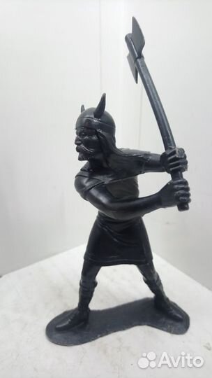 Пластмассовые фигурки. Викинги