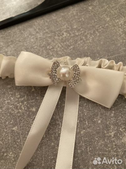 Подвязка невесты