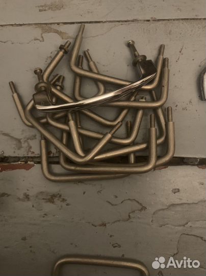 Дверные ручки